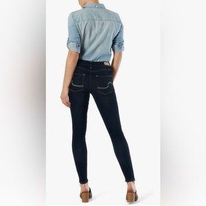 New WOT Signature by Levi Strauss Modern Skinny Women’s Jeans size 18 plus